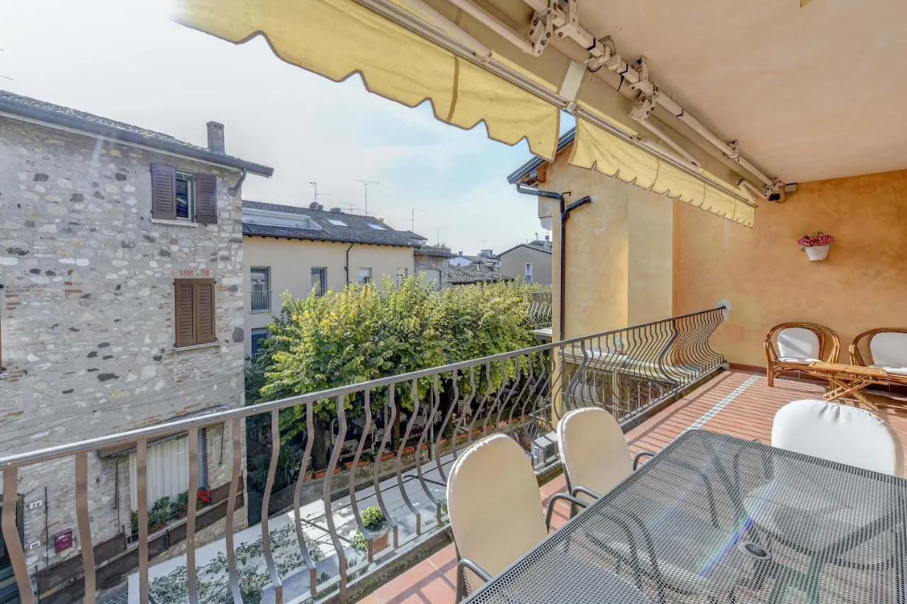 Prestige Apartment Sirmione Italia