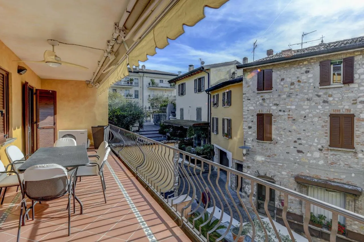Prestige Apartment Sirmione Italia